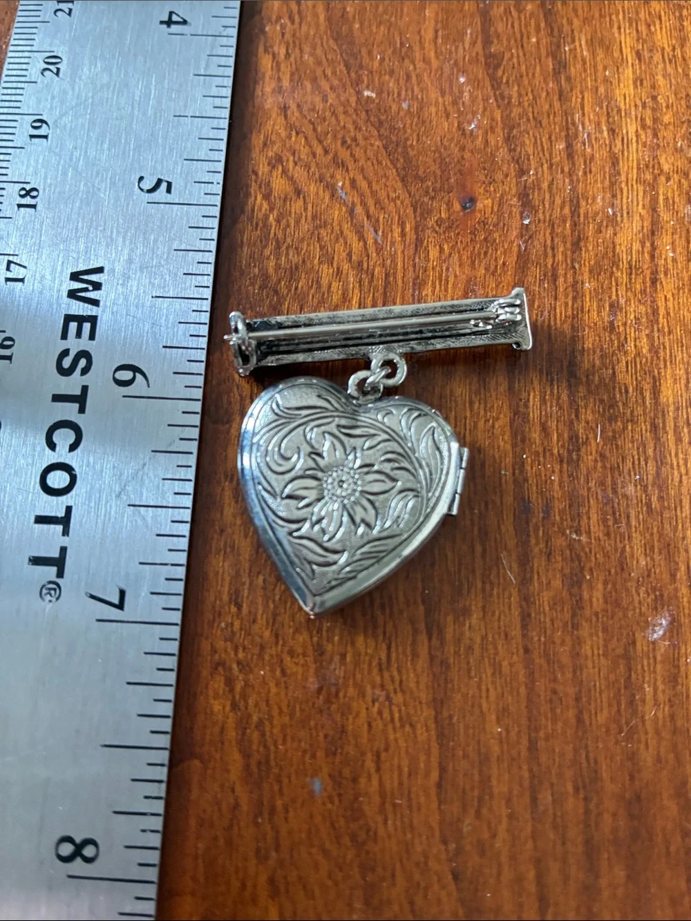 Vintage silver tone locket brooch